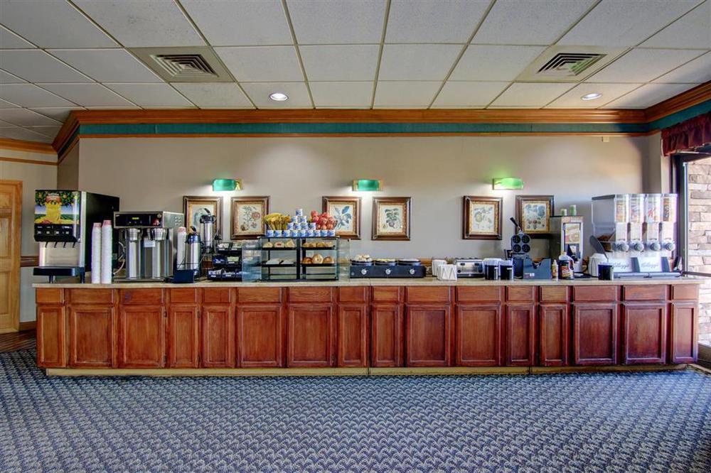 Ramada By Wyndham Macon Hotel Restoran foto